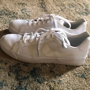 White Womens Nikes